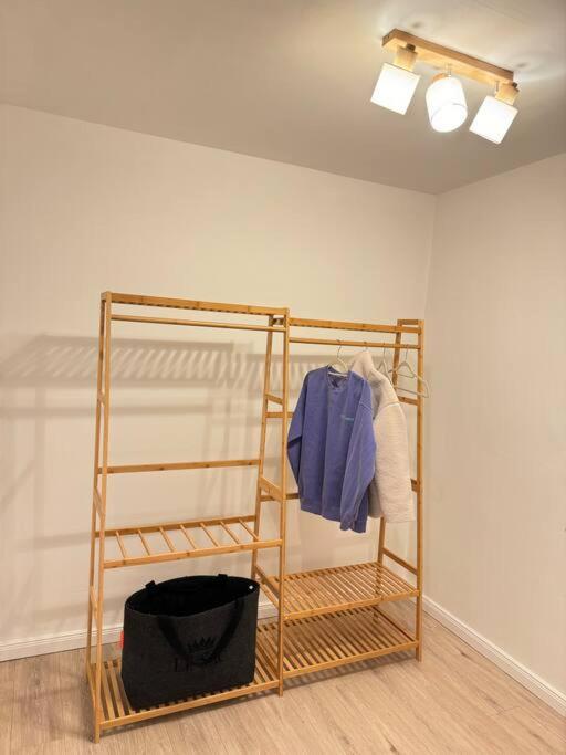 Apartment 2,5 Zimmer Ferienwohnung Fehmarn Mit Eigenem Parkplatz *