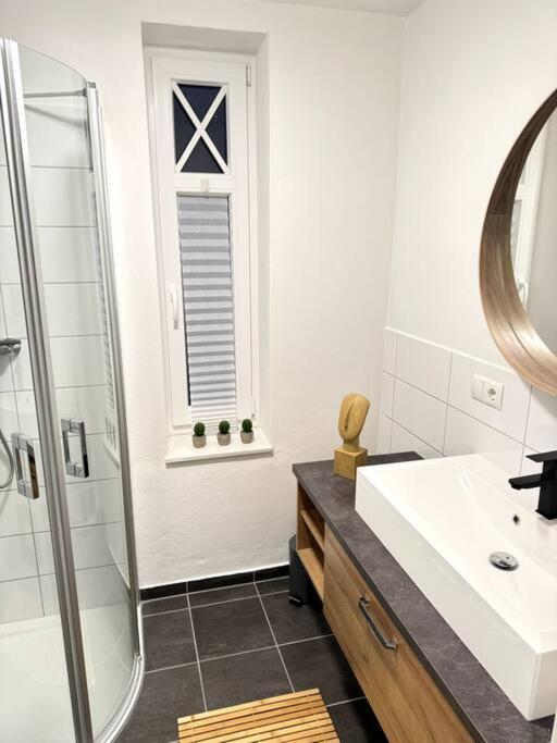 Apartment 2,5 Zimmer Ferienwohnung Fehmarn Mit Eigenem Parkplatz *